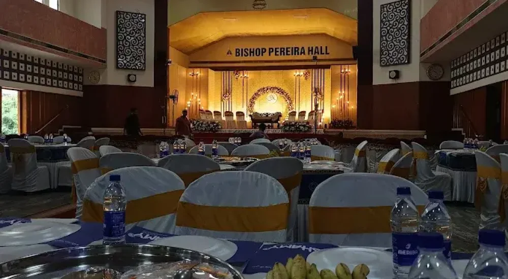 Bishop Pereira Hall Trivandrum for wedding