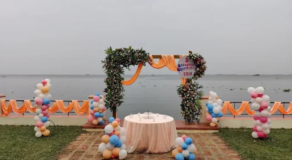 Canoe Ville Punnamada, Kottankulangara, Alappuzha For Wedding