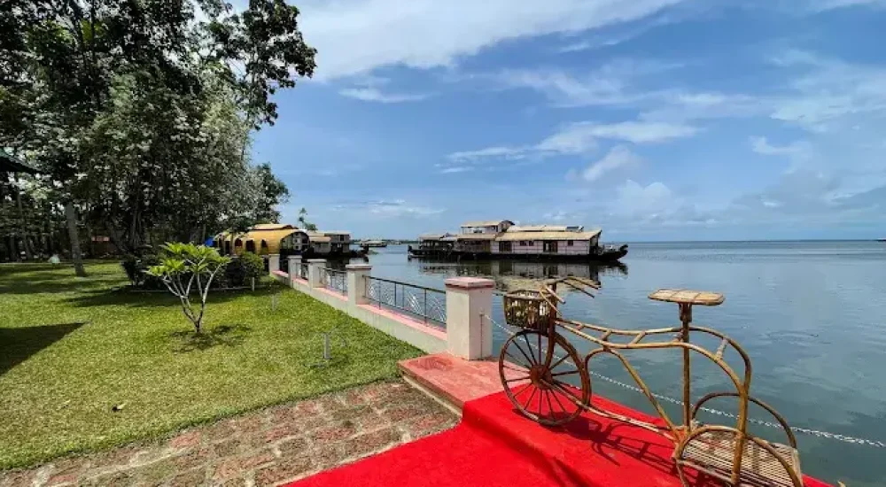 Canoe Ville Punnamada, Kottankulangara, Alappuzha For Wedding