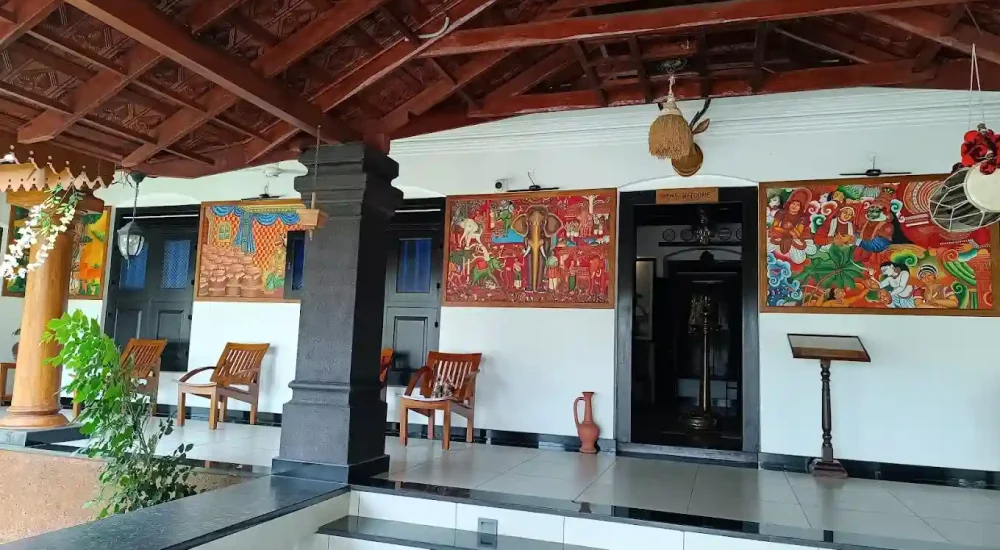 CHITHRAPURI Heritage Hotel in Alathur, Palakad for traditional Wedding