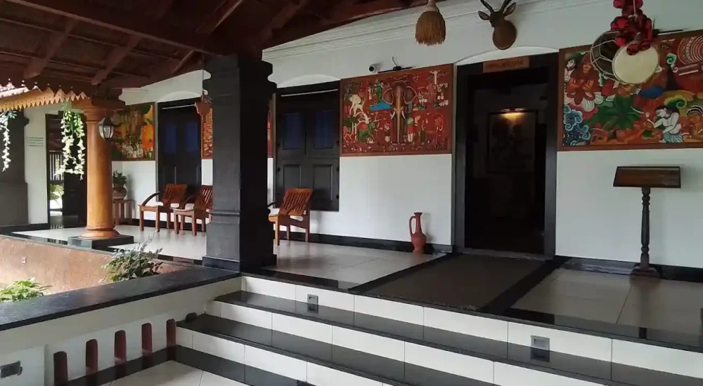 CHITHRAPURI Heritage Hotel in Alathur, Palakad for traditional Wedding