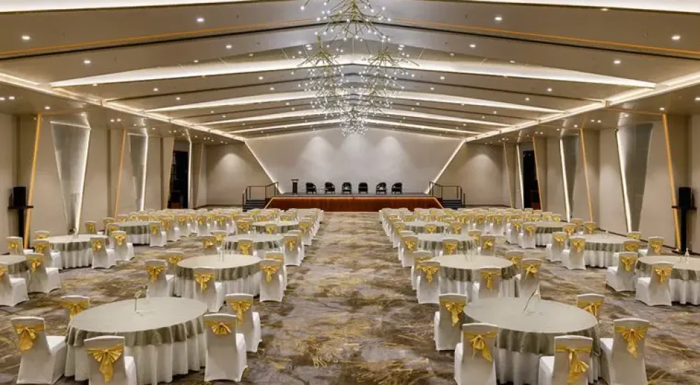 Chakolas Pavilion in North Kalamassery, Kochi For Wedding