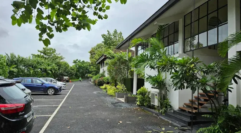 Chakolas Pavilion in North Kalamassery, Kochi For Wedding