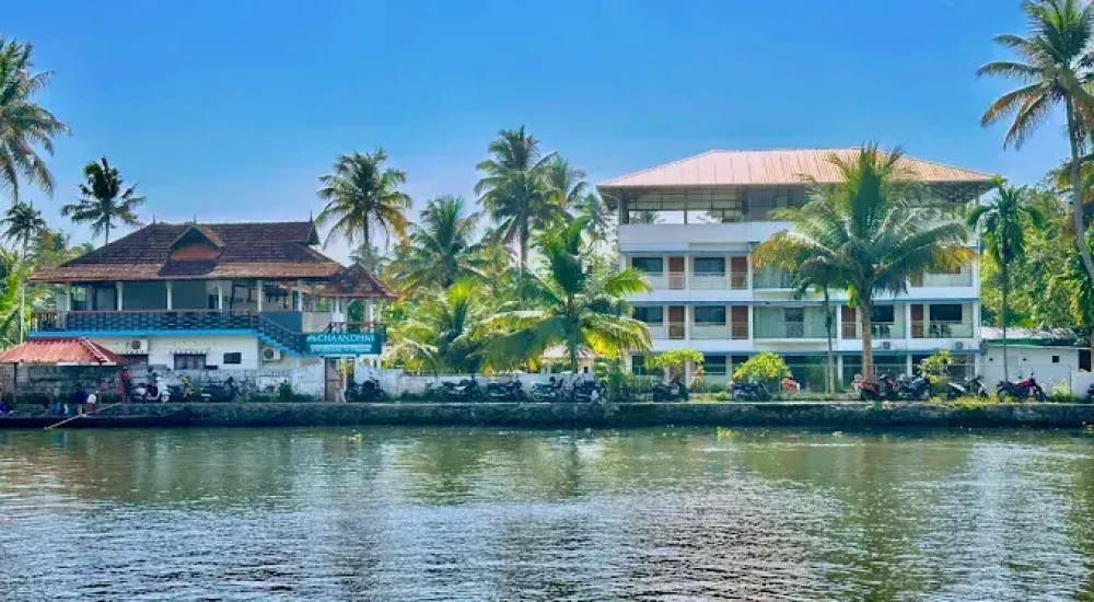 Chaandhni Lake View Resort Alappuzha For Wedding