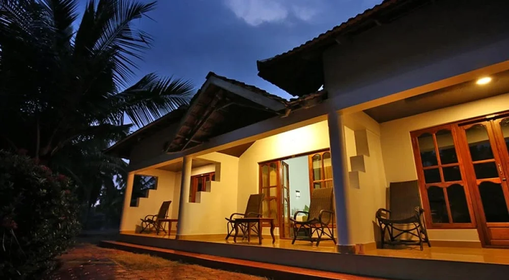 Coir Village Lake Resort Alleppey in Thrikkunnapuzha