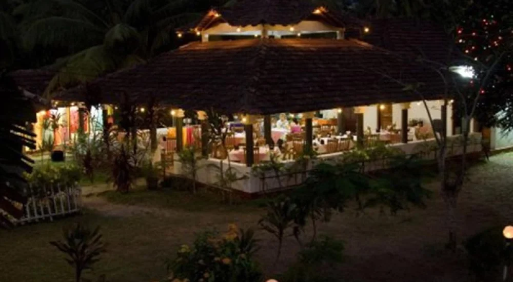 Coir Village Lake Resort Alleppey in Thrikkunnapuzha
