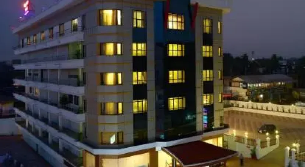 Dass Continental in Sakthan Nagar, Thrissur for wedding