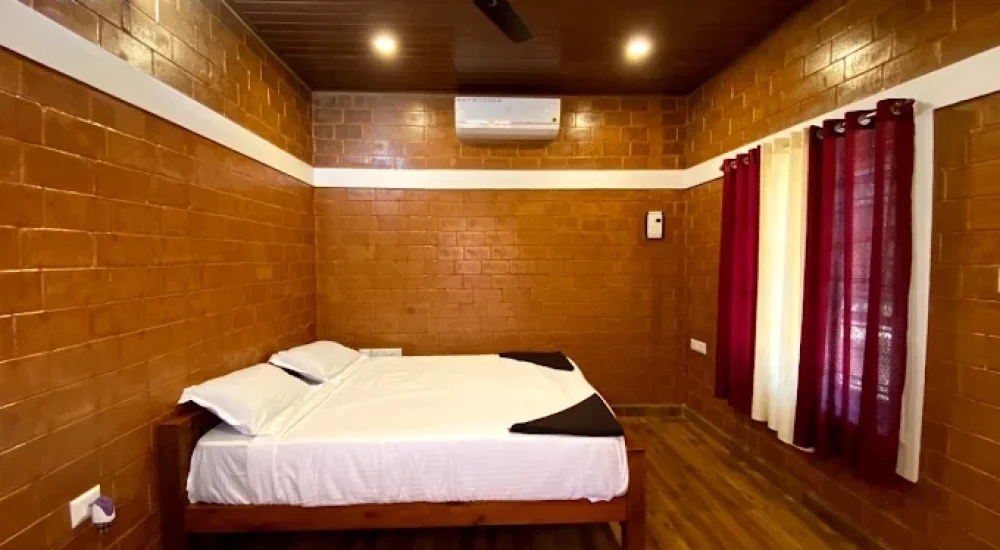 eden-park-resort-in-kumarakom-indoorwedding