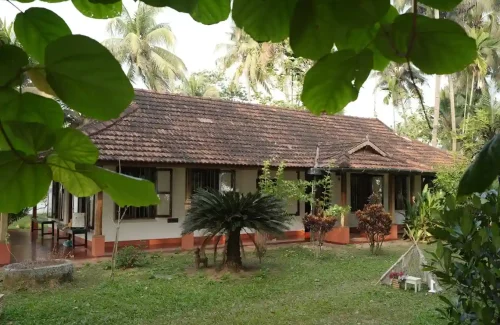 Gramam Homestay in Kumbalangi, Kochi for destination wedding