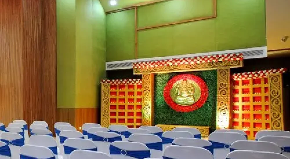 harivaramyuga1114