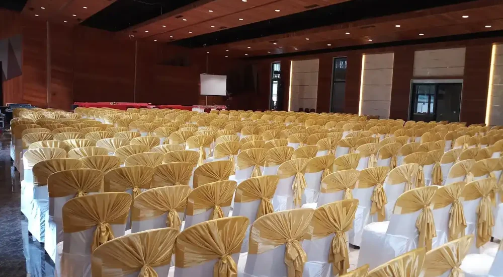 Hotel Highway Garden in Edappally, Kochi, Ernakulam for wedding