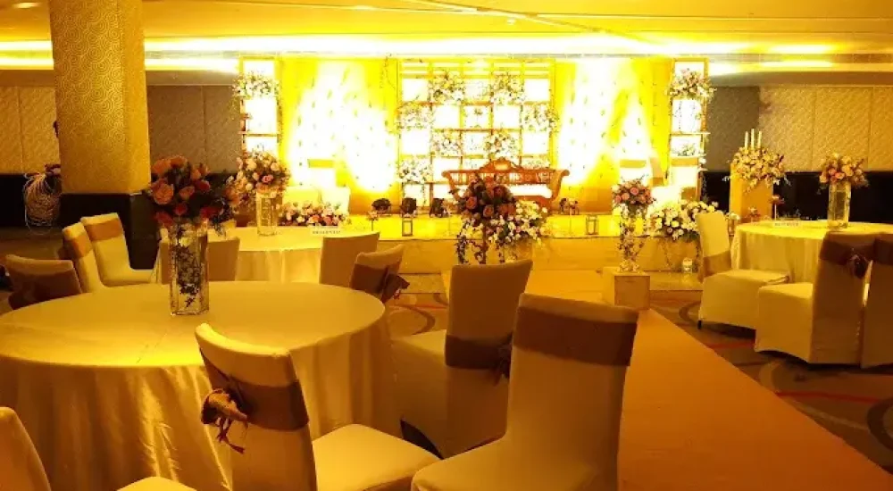 Hotel Le Meridien Kochi wedding hall ernakulam kerala