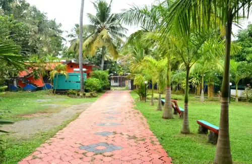 Lake Symphony Resort in Panangad, Kochi outdoor for wedding