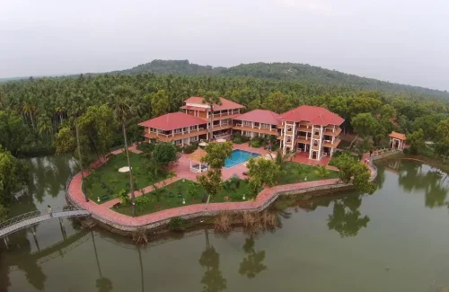 Isola Di Cocco ,Poovar Trivandrum