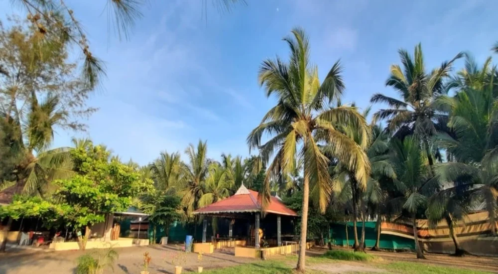 Kayal Kadavu Resort Guruvayur with Best Wedding Venue cost
