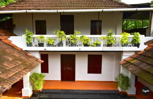 Kayyalas Courtyard in Pazhuvil, Thrissur for nalukett wedding venue