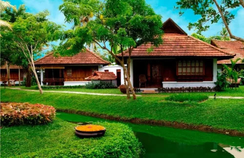 Kumarakom Lake Resort Kumarakom Lake Resort