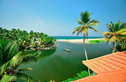 Destination wedding veneus Lake and Beach Ayurvedic Resort in Kumarakam For Wedding