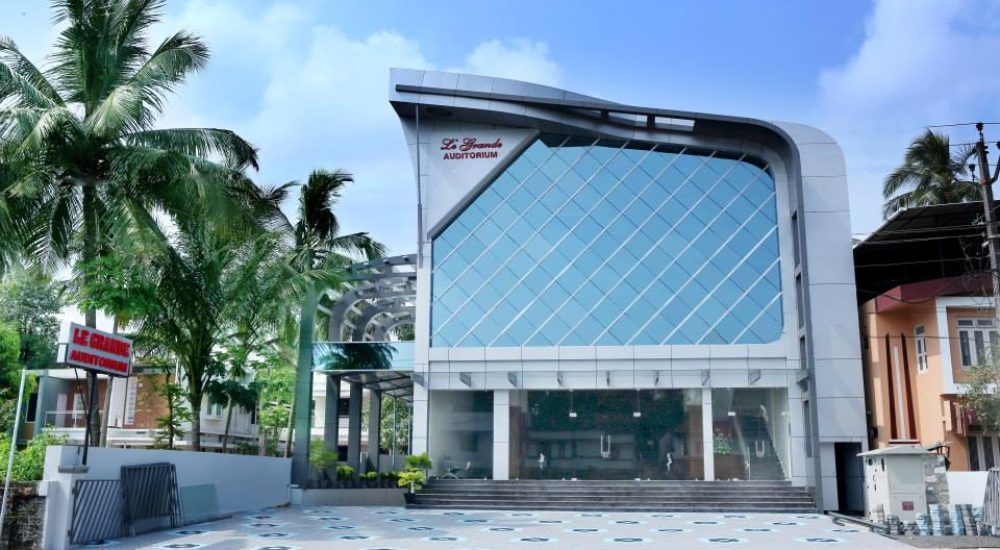 Le Grande in Kuriachira, Thrissur for wedding