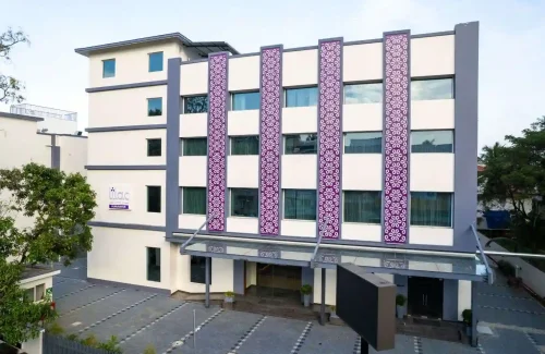 Lilac Hotel Guruvayur Wedding Cost