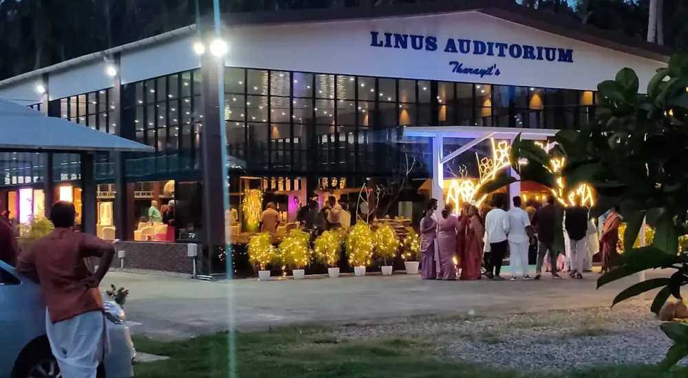 Linus Auditorium in Kottekkad, Kuttoor,Thrissur for Wedding