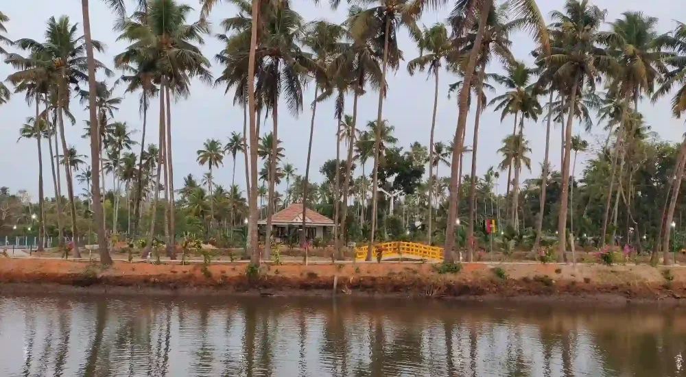 Mankara Farms in Puthenchira, Kombathukadavu, Thrissur for outdoor wedding