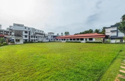 Hotel Merlin International Thrissur