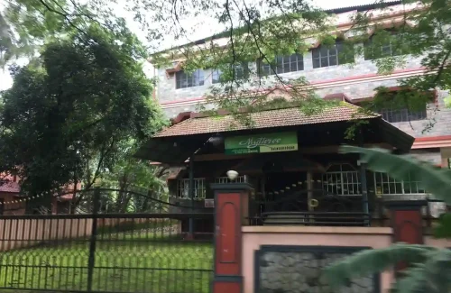 Mythree Kalyanamandapam In Guruvayur, Thrissur for Hindhu Wedding