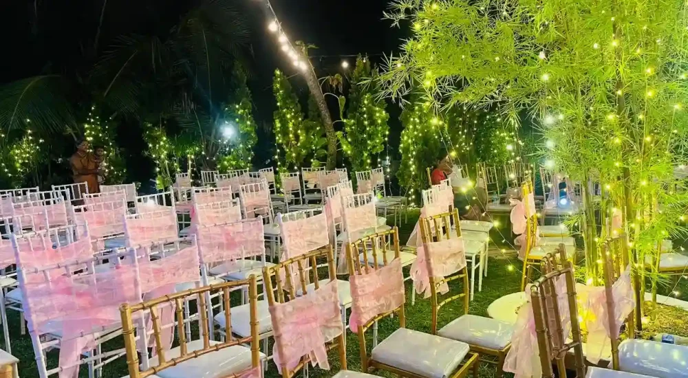 MIA RIAAN LAKE VIEW RESORT in Nettoor, Maradu, Ernakulam for Outdoor Wedding