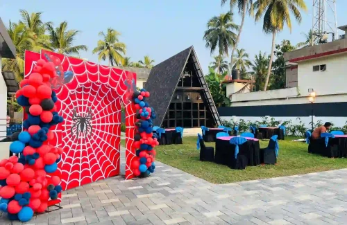 Opal Guruvayur ,Thrissur for wedding