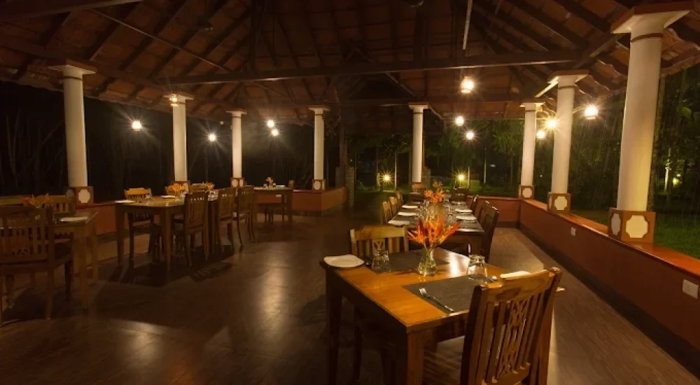 Palmgrove Lake Resort in Punnamada, Alappuzha For Wedding