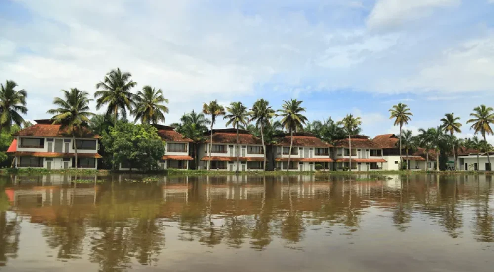 Manor Backwater Resort In Kavanattinkara, Kumarakom Kottayam for outdoor wedding