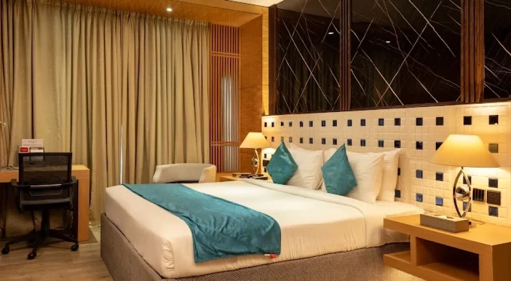 Ramada by Wyndham-Alleppey-convention centre-indoor wedding