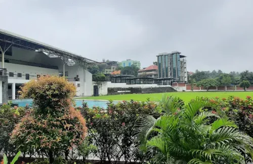 Reccaa Club in Thrikkakara, Kochi for wedding