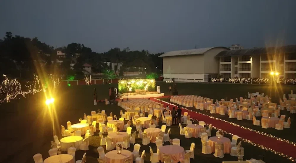 Reccaa Club in Thrikkakara, Kochi for wedding