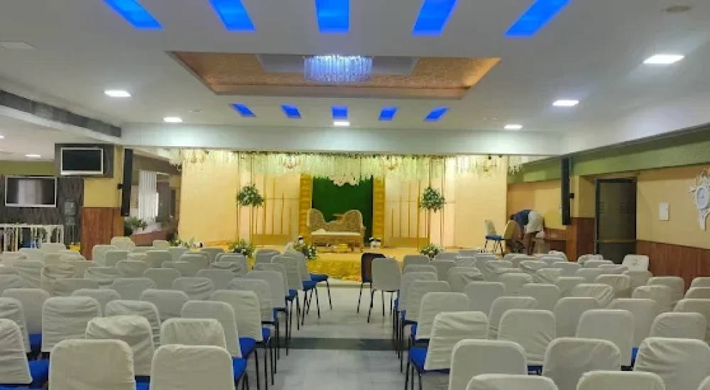 Rugmini Auditorium Guruvayur with Best Wedding Venue Cost