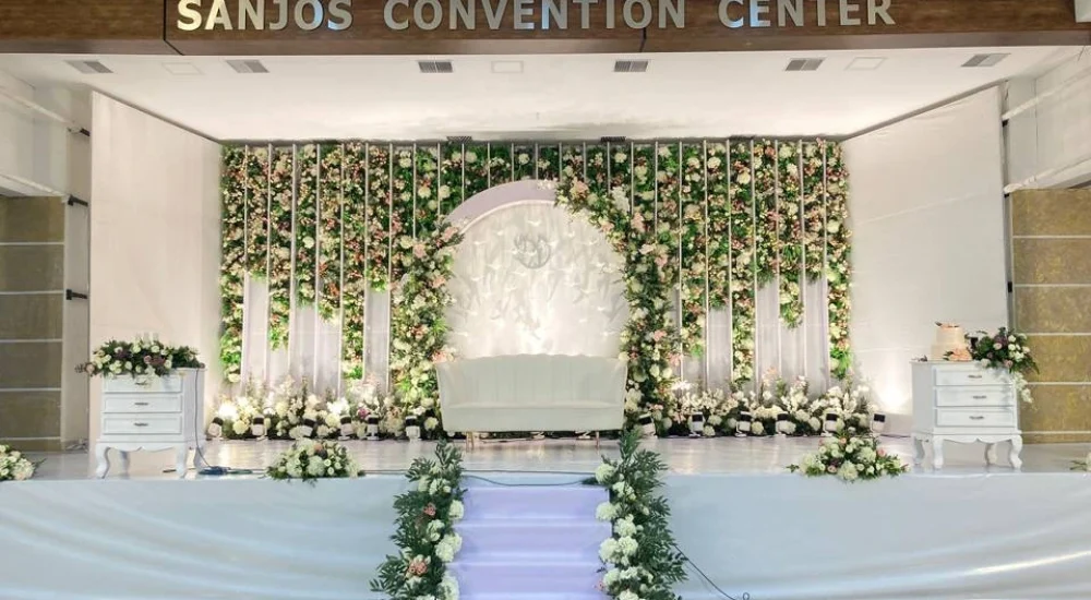 Sanjos Convention Centre in Ettumanoor, Kottayam indoor for wedding