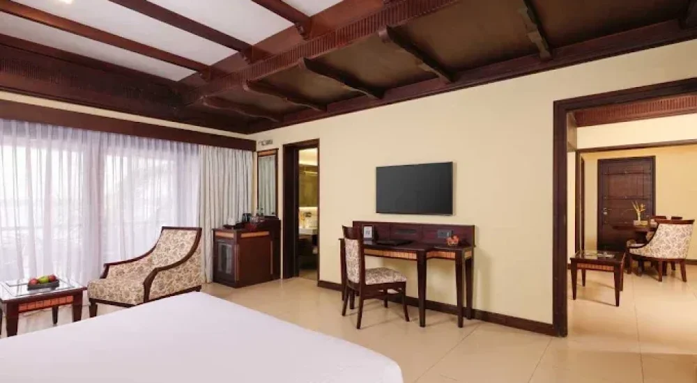 Sterling Lake Palace Alappuzha wedding cost