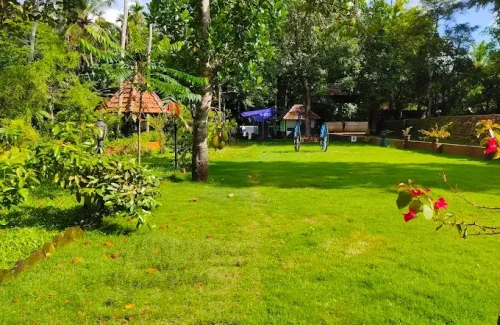 KR Thekkedathu Mana In Kunnamkulam, Thrissur For Destination Wedding