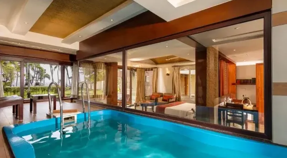 Lake Canopy in Aaryad, Alappuzha indoor for wedding