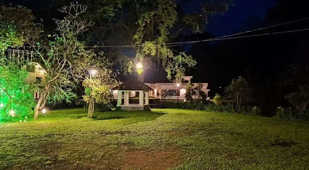 Koottiyaniyil Heritage Home In Pala, Kottayam outdoor for wedding