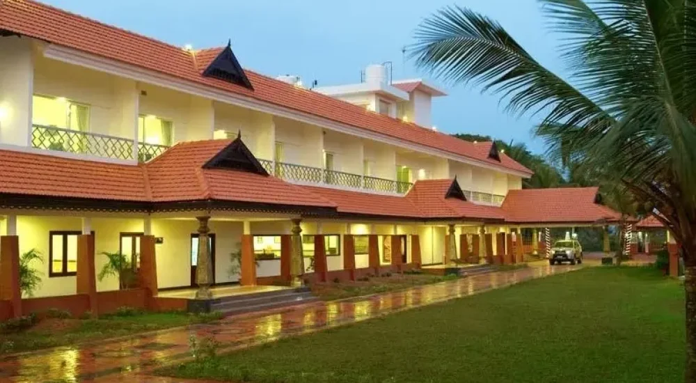Renai Green Fields in Kaippuzhamuttu, Kumarakom, Kottayam for outdoor wedding