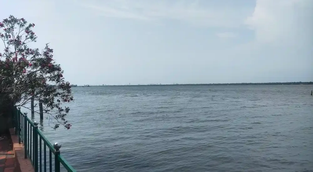 Lake Symphony Resort in Panangad, Kochi outdoor for wedding