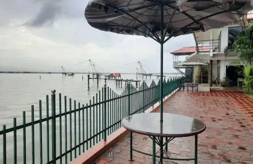 Lake Symphony Resort in Panangad, Kochi outdoor for wedding