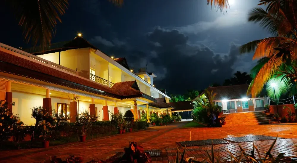 Renai Green Fields in Kaippuzhamuttu, Kumarakom, Kottayam for outdoor wedding