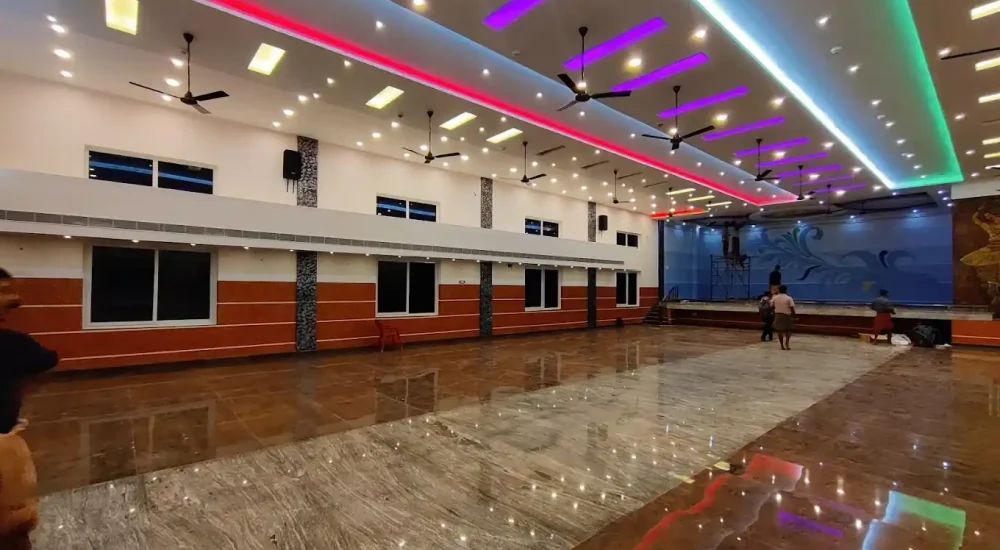 Beejees Convention Centre in Kodumthirapully, Palakkad for putdoor wedding