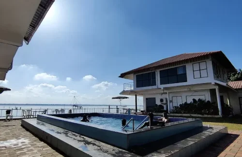 Lake Symphony Resort in Panangad, Kochi outdoor for wedding