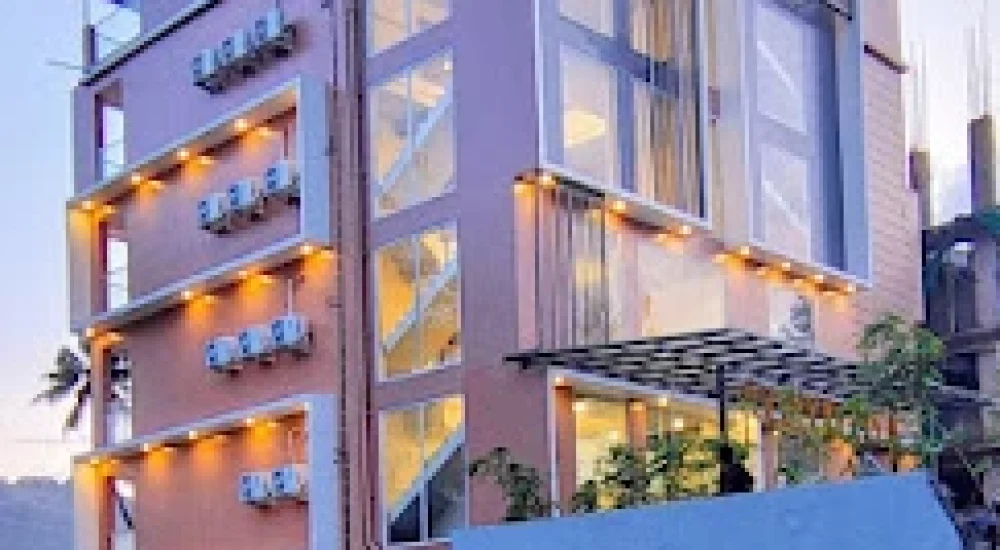 River Bay Athirappilly in Thrissur outdoor for Wedding