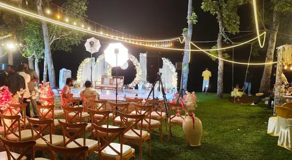 Canoe Ville Punnamada, Kottankulangara, Alappuzha For Wedding