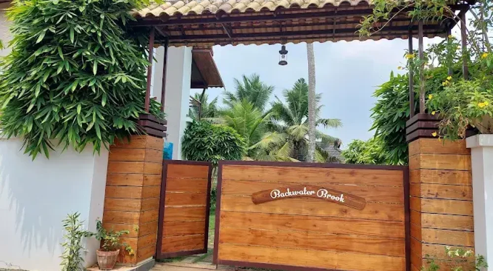 backwater-brook-in-kumarakom-kottayam-outdoorwedding